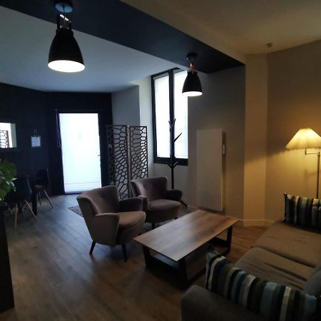 Au Saint Martin Apartamento Cholet Exterior foto